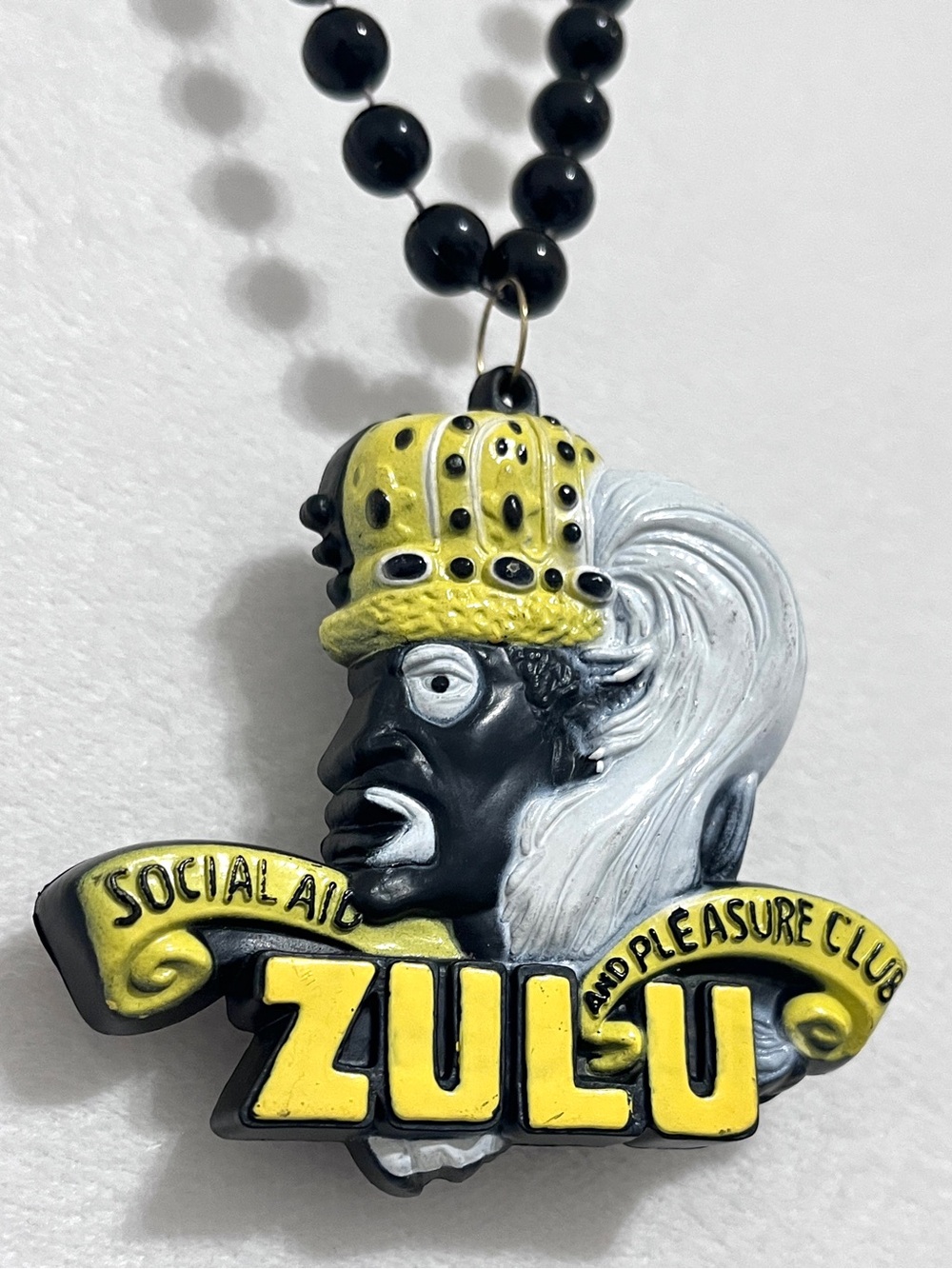 Vtg Zulu Social Aid And Pleasure Club Mardi Gras Medallion Bead Necklace NOLA